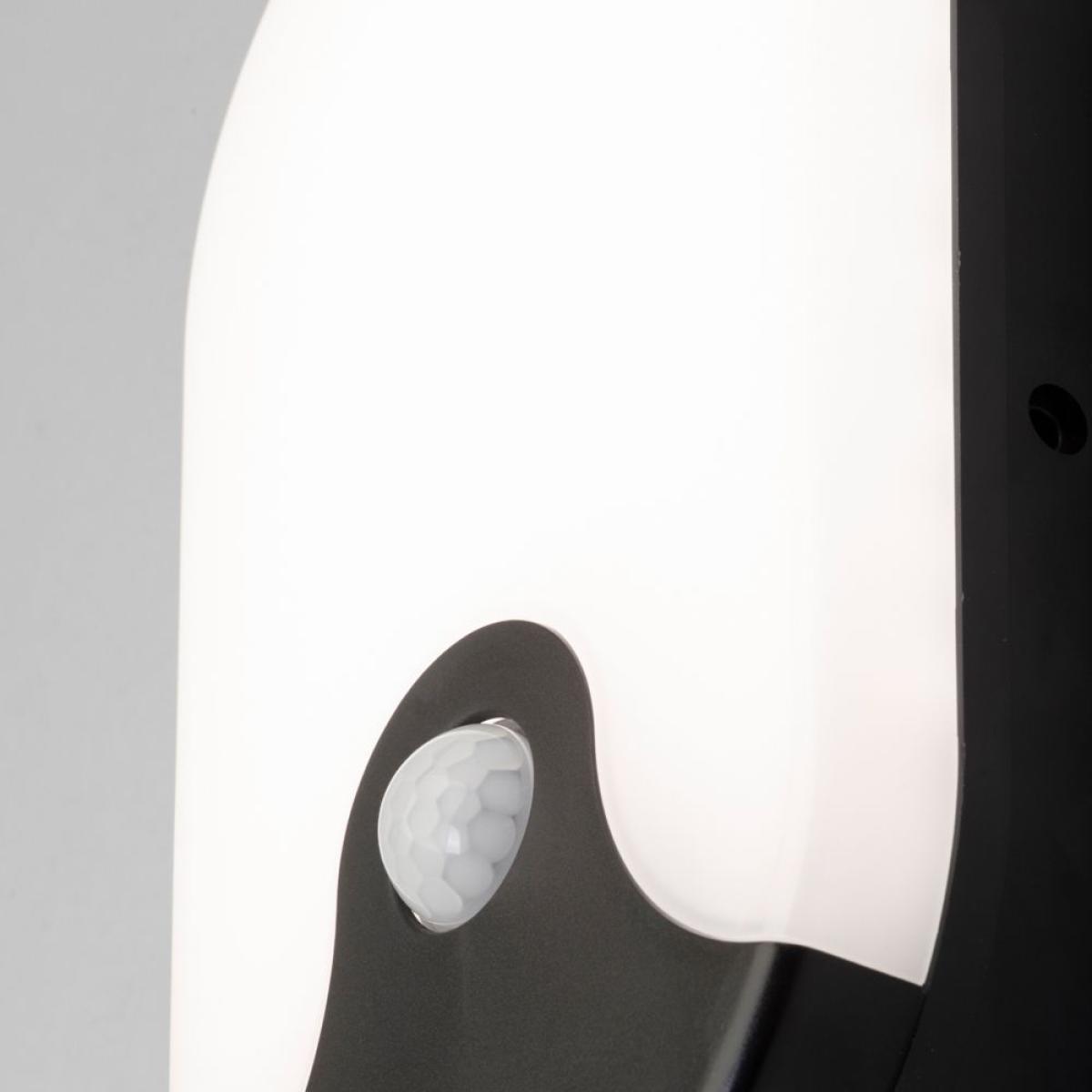 Swona 15 Watt LED Outdoor Oval Bulkhead Light with PIR, Black – image 5