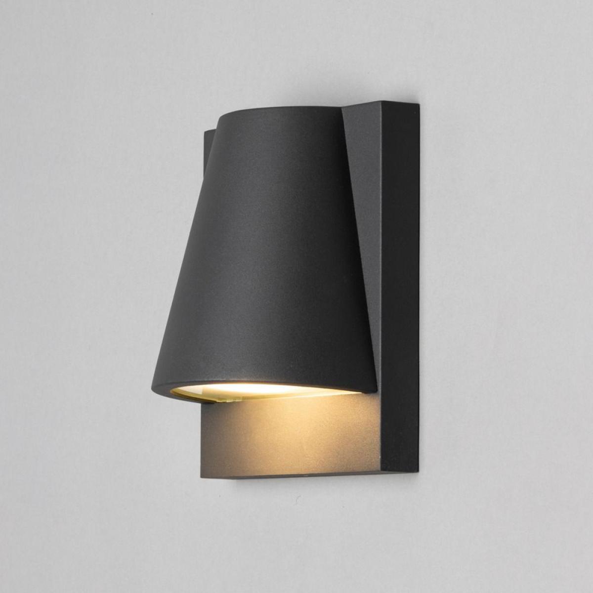 Wilbur Outdoor Wall Light, Anthracite – image 2
