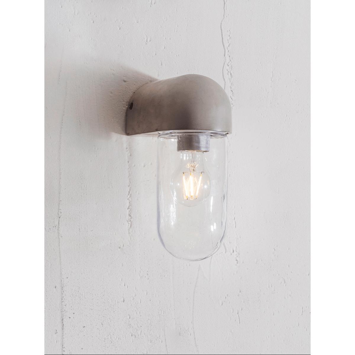 Concrete Wall Light – image 1