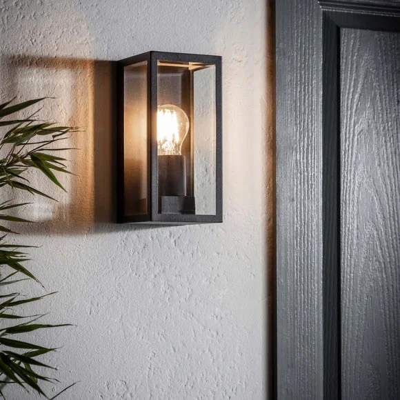 Vogue Otto Industrial Outdoor Wall Light – image 1