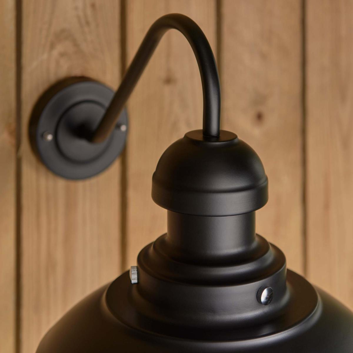 Return - Vogue Preston Curved Outdoor Wall Light, Matt Black – image 3