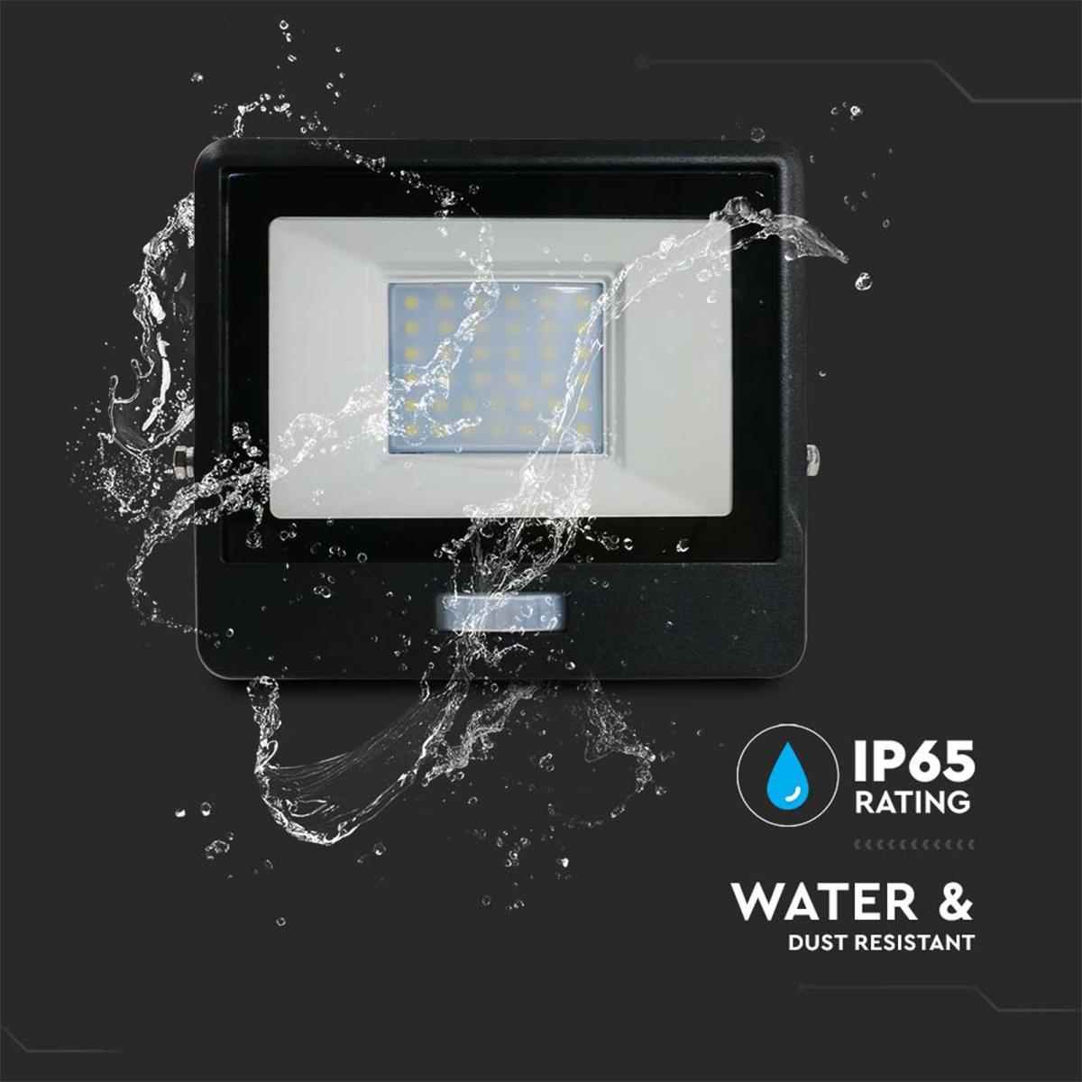 V-TAC 30W LED Floodlight Outdoor PIR Sensor Wall Light Black – image 7