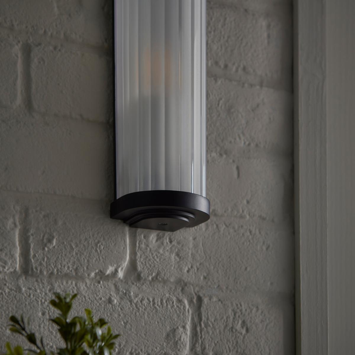 Ripon Outdoor Wall Light Black – image 3