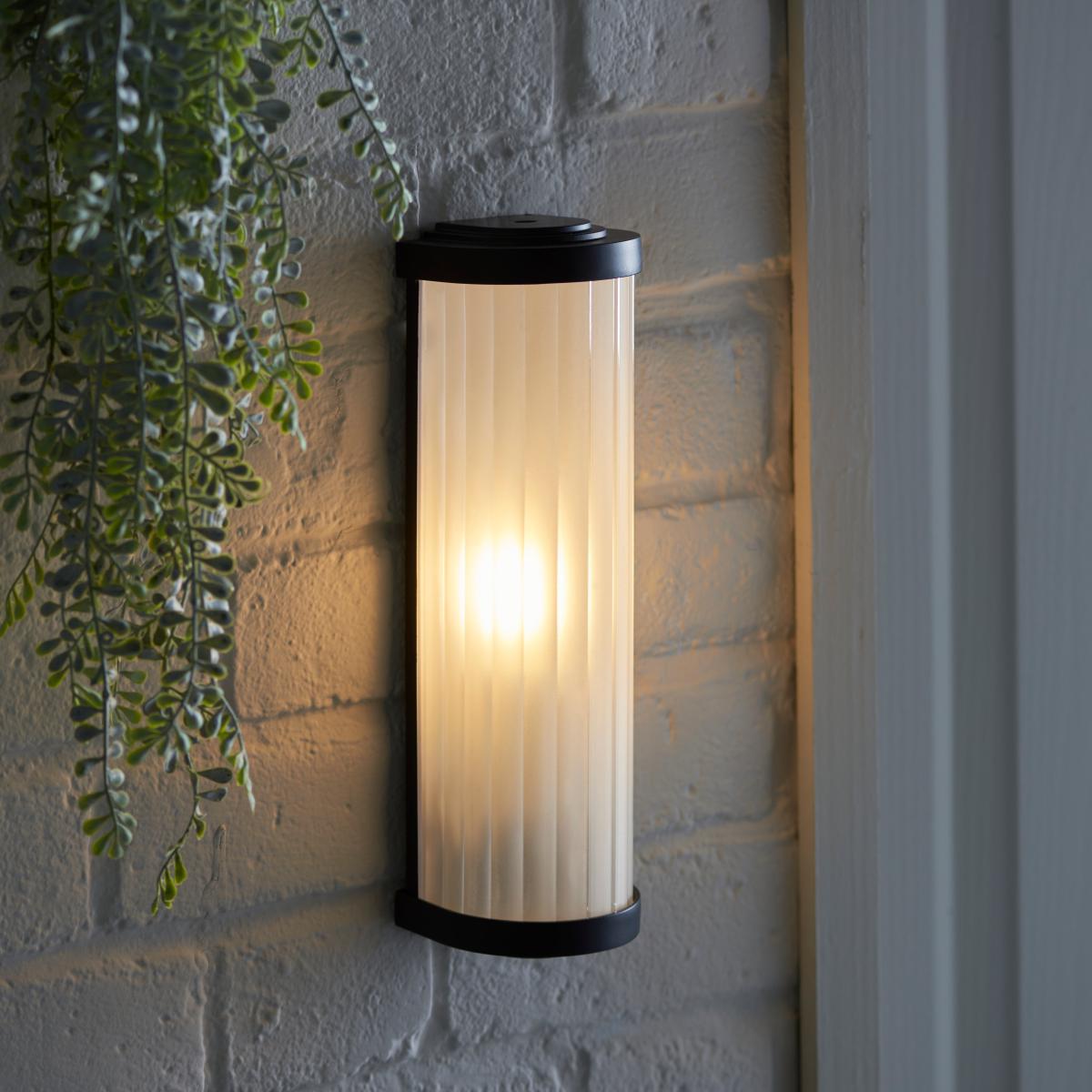 Ripon Outdoor Wall Light Black – image 6