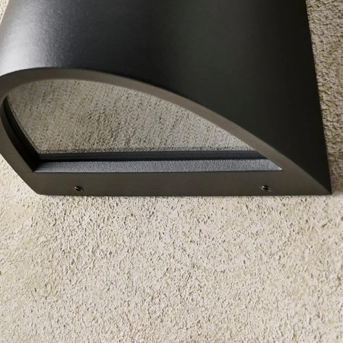 Paris Outdoor Wall Light – image 4