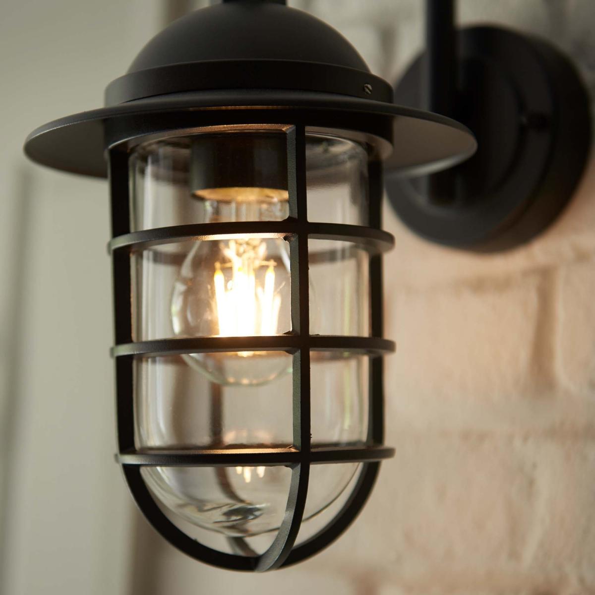 Vogue Felix Outdoor Wall Light Black – image 5