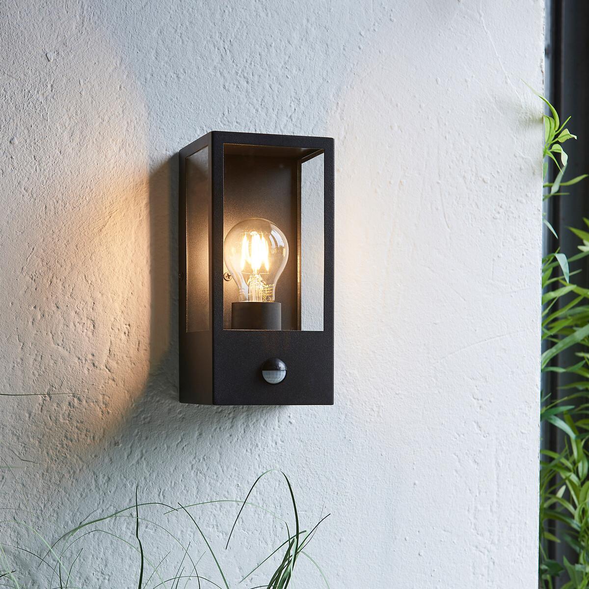 Beltra Black Outdoor PIR Wall Light – image 2