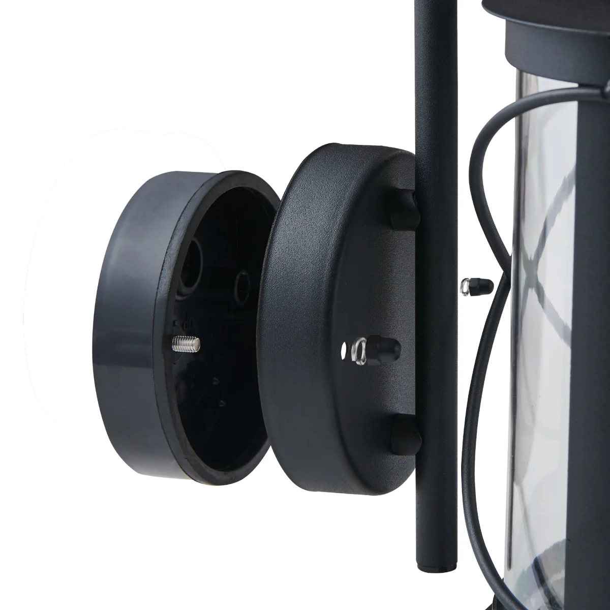 Hilburn Black Outdoor Wall Light – image 5