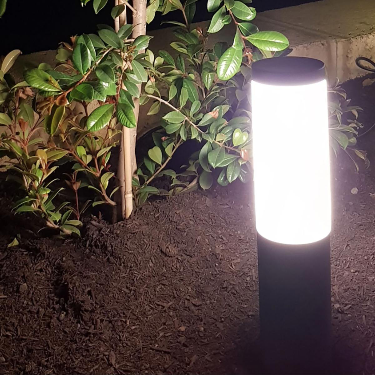 Ellumiere Low Voltage Outdoor Lighting Starter Kits - Black / 6 Black Spotlights & 8 Bollard Lights – image 2