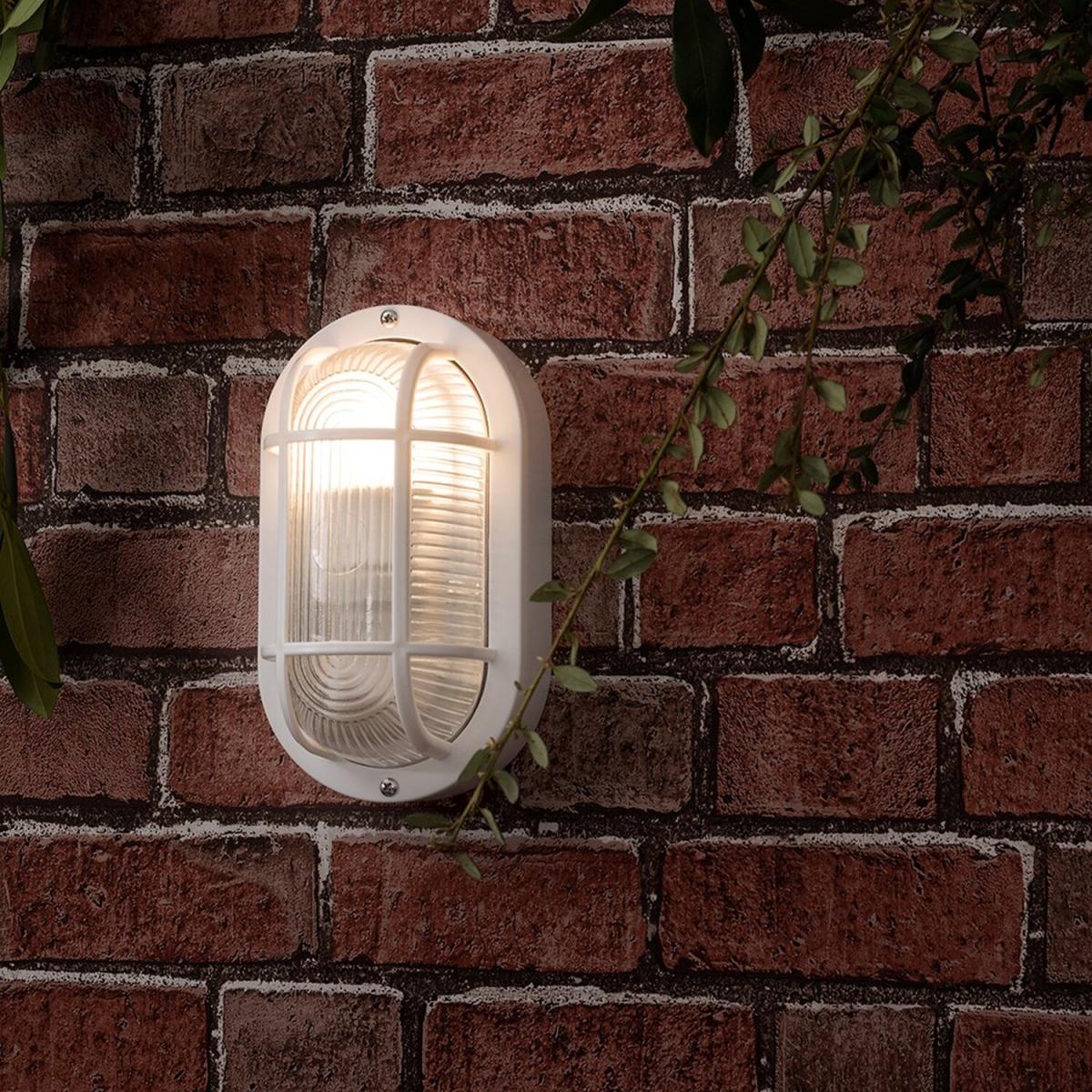 Modern White IP44 Rated Outdoor Garden Security Bulkhead Wall Light - White – image 2