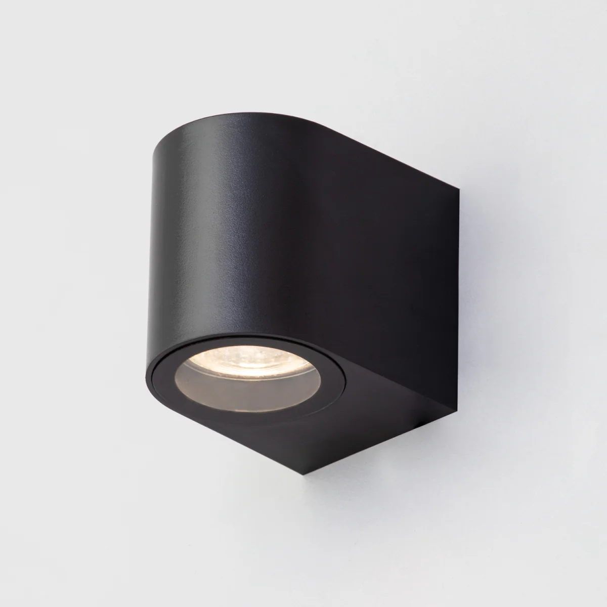 Pack of 2 Wye Outdoor Wall Lights - Black – image 2