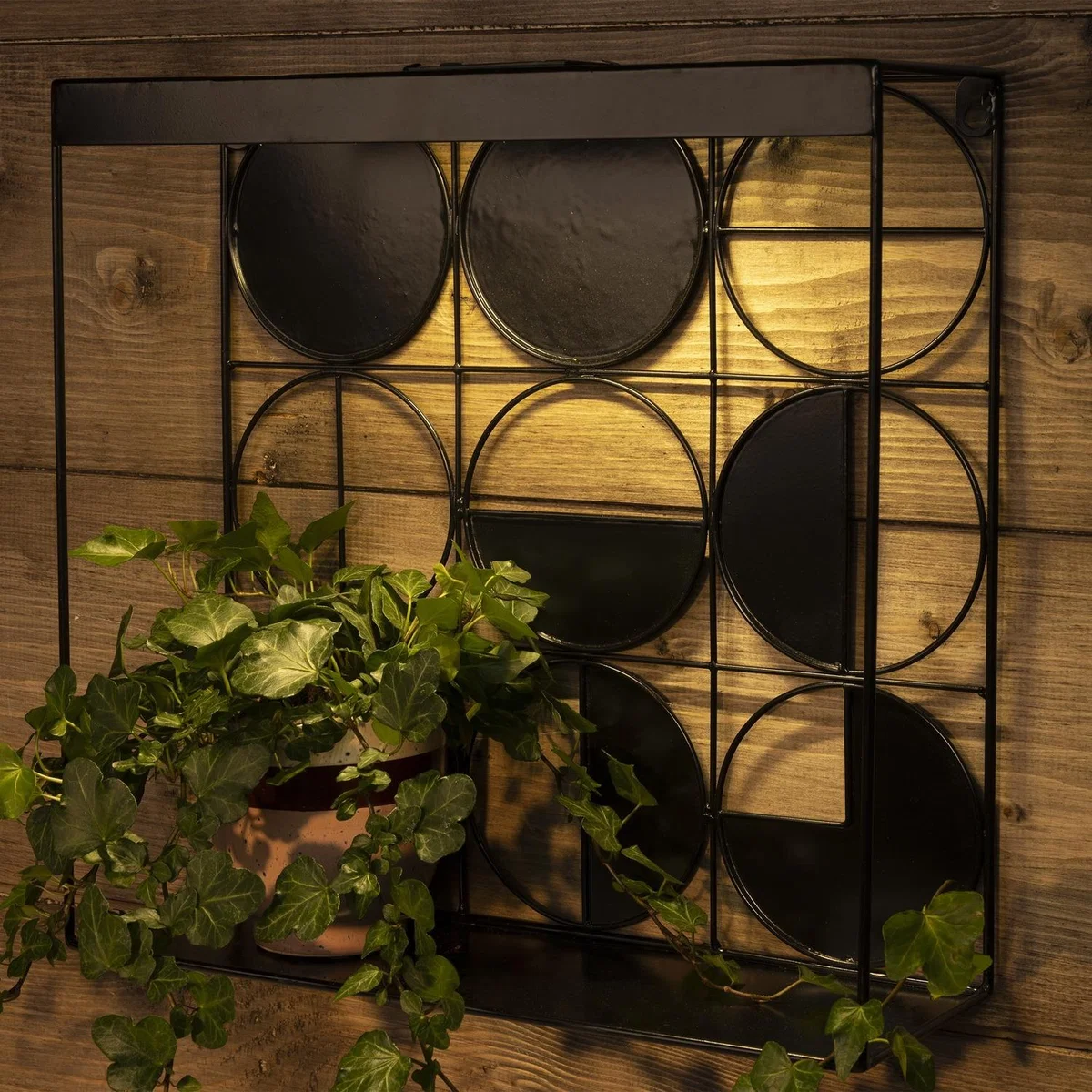 Metal Solar Wall Art Light Black Art Deco Cube Garden Light Warm White LED 35cm - Black