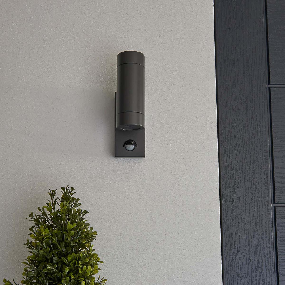 CGC VALENTINE Black Outdoor Double Wall Light With Motion Sensor - black – image 2