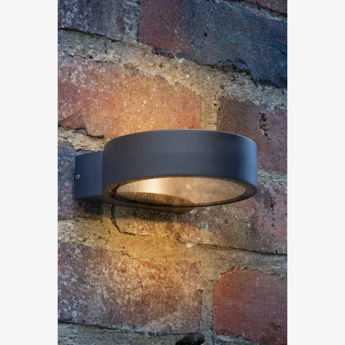 Reon Outdoor Wall Light Matt Grey LED IP65 – image 1