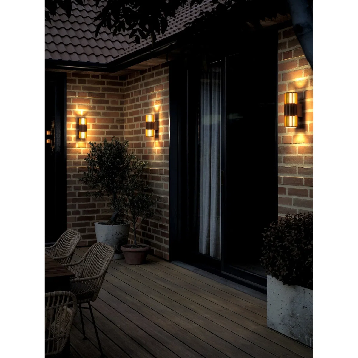 Outdoor Wall Up- & Downlight Aludra – image 6