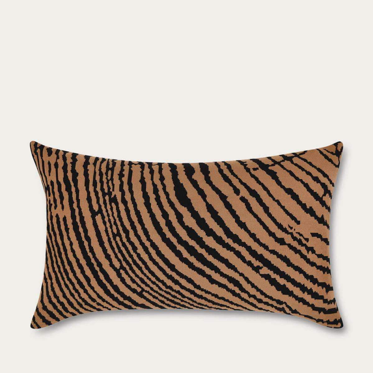 Hazelnut Wood Block Rectangle Cushion Cover – image 1