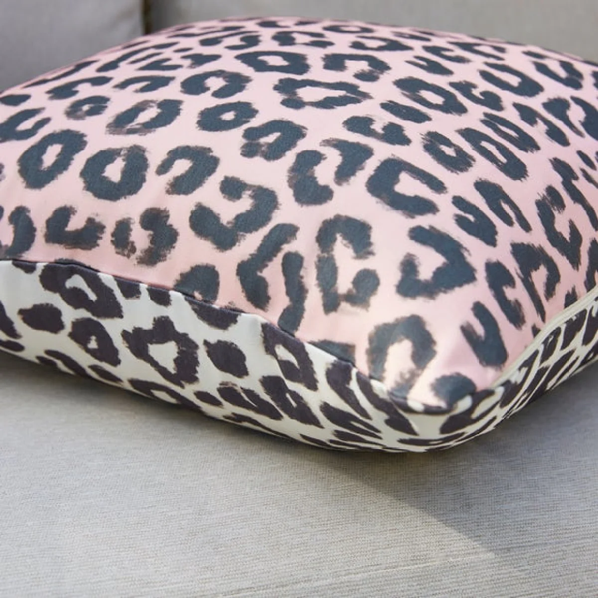 Set of 2 Elephant & Animal Print Outdoor Cushion Covers – image 2