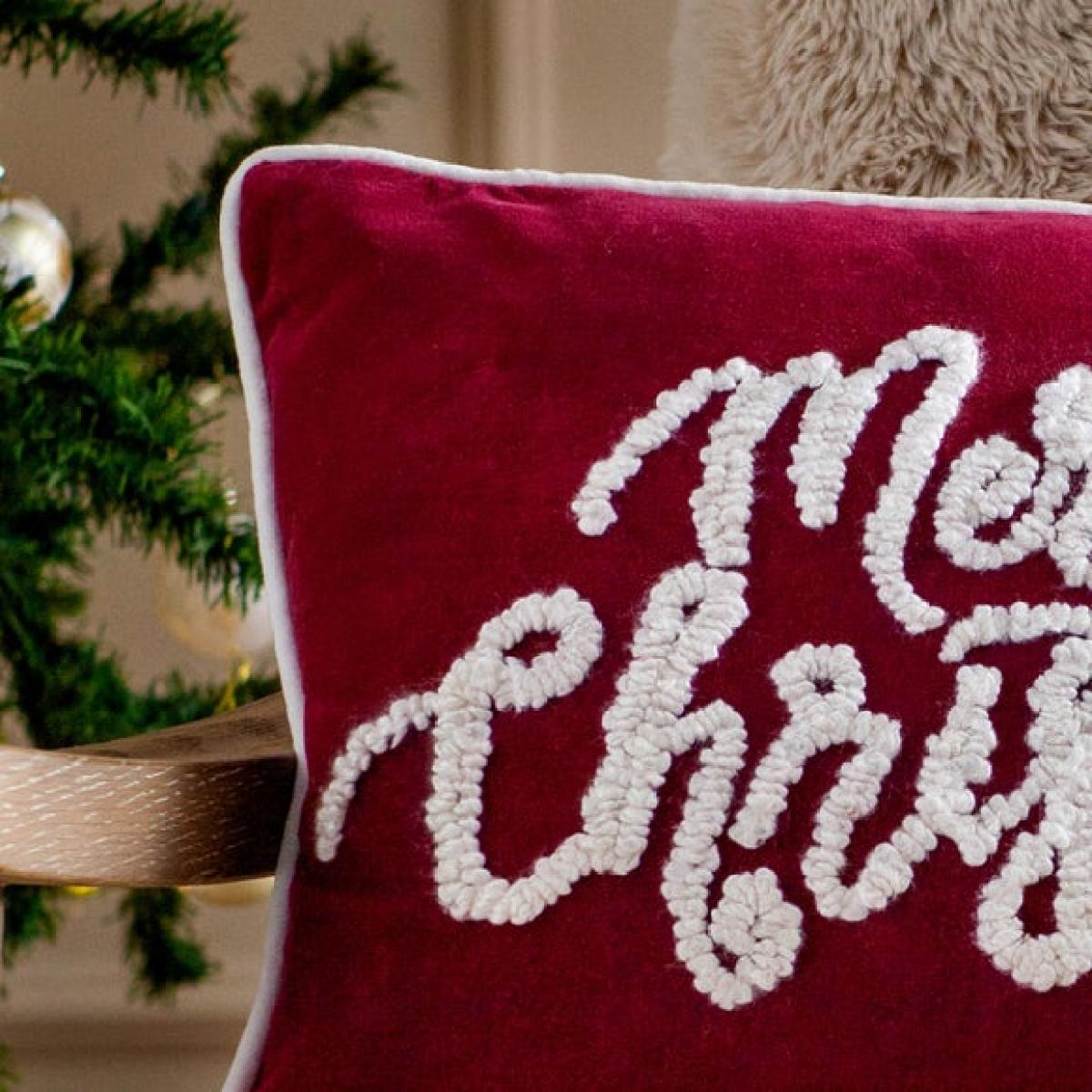 Paoletti Winter Merry Christmas Cushion Cover – image 2