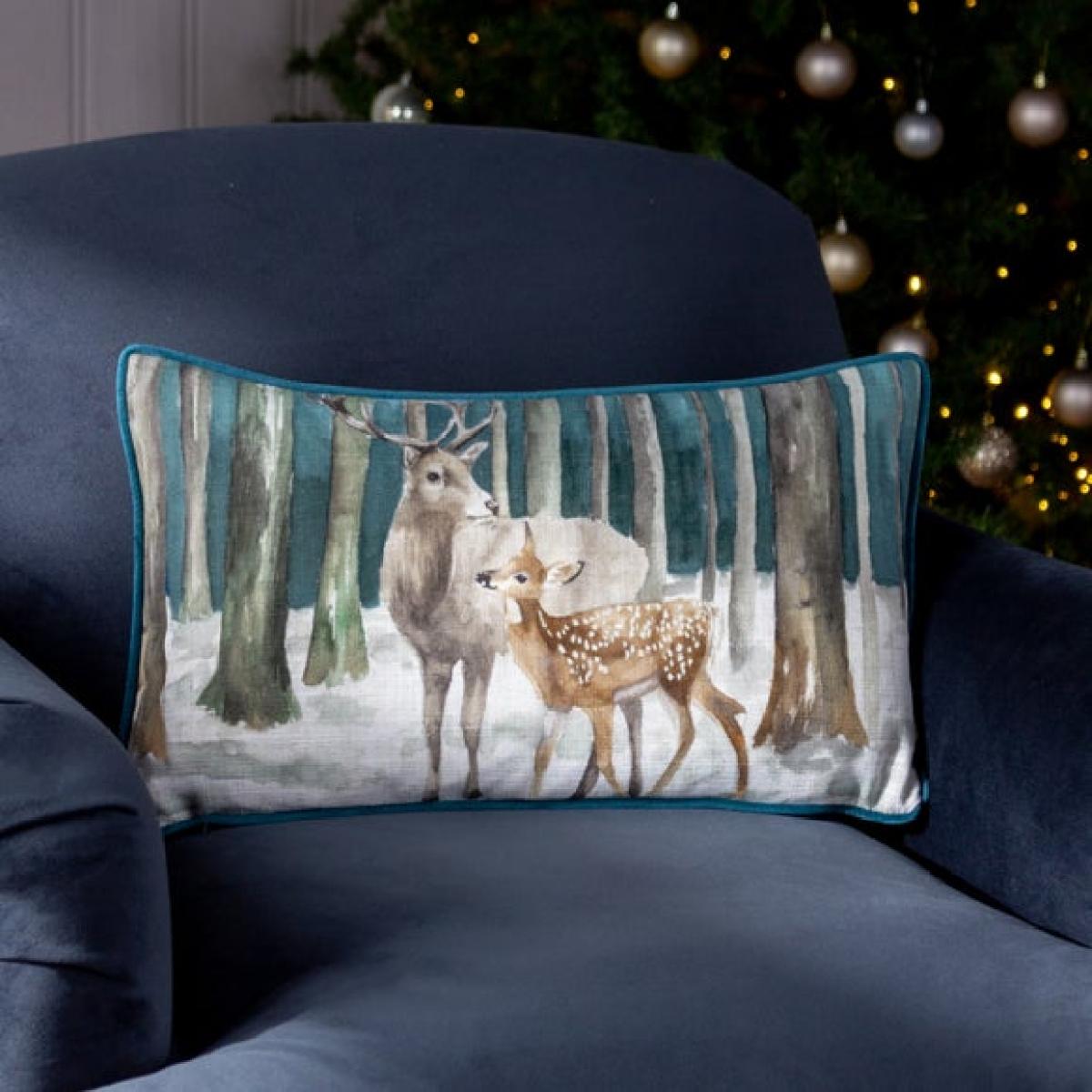 Evans Lichfield Stag Scene Cushion Cover – image 1