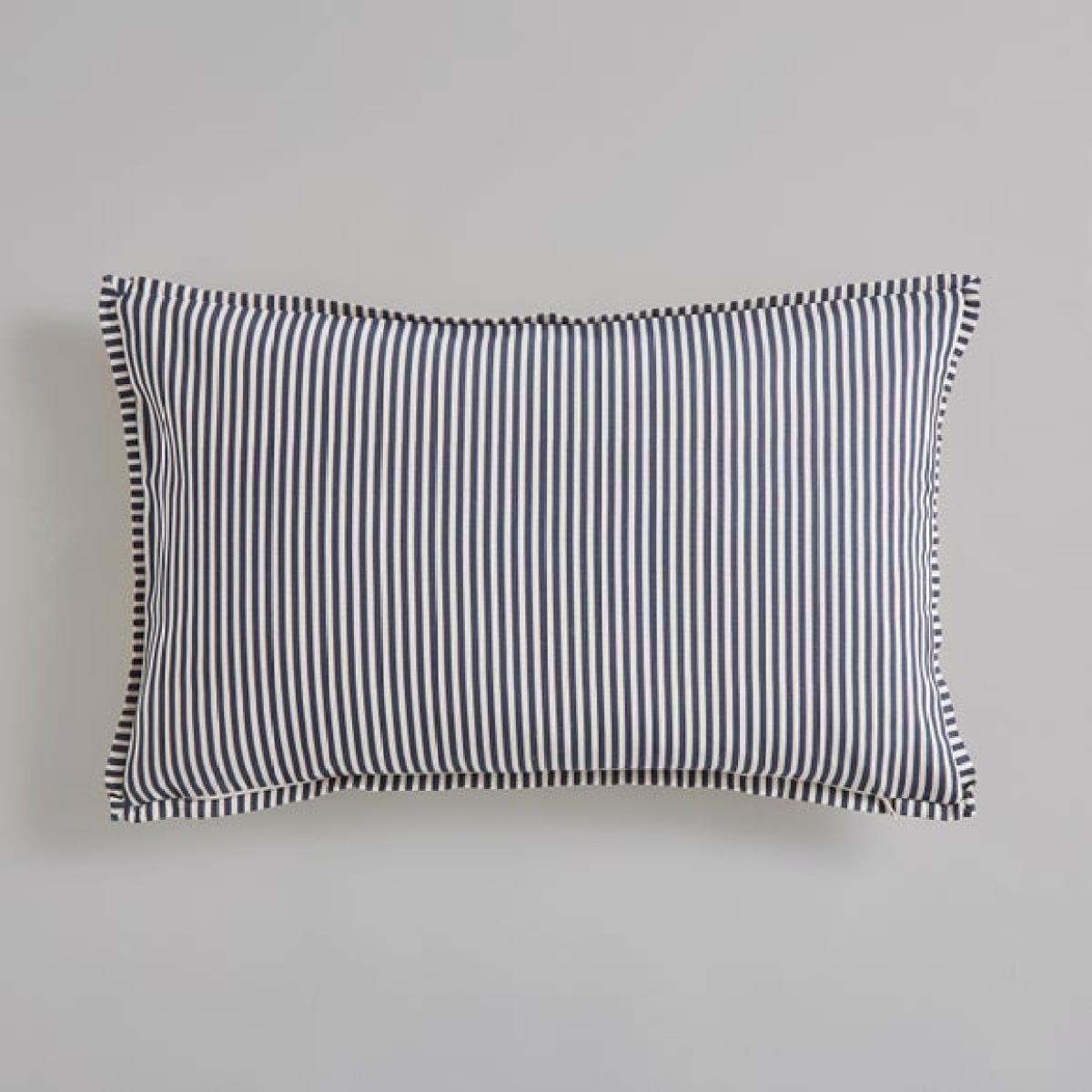 Zebra Printed Rectangle Cushion Cover – image 4