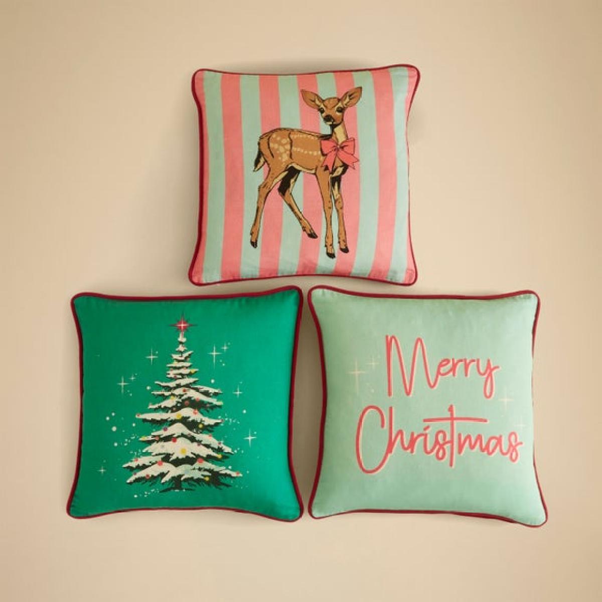 Set of 3 Kitschmas Square Cushion Covers – image 3