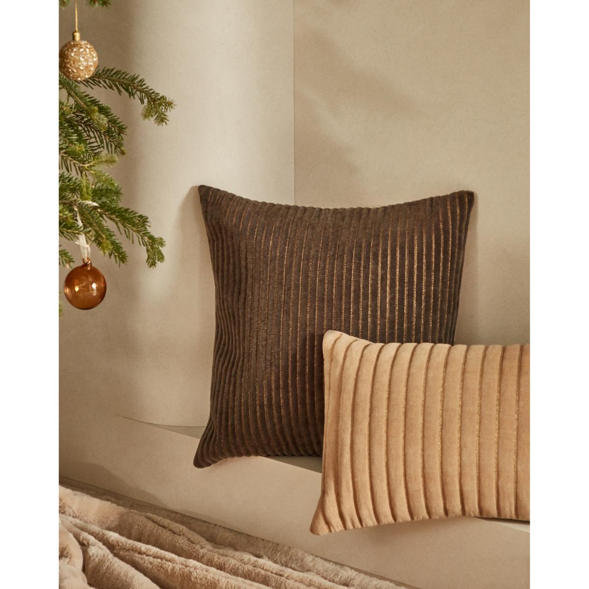 Merry brown cushion cover 100% cotton velvet with gold lurex stitching detail 30 x 50 cm – image 4