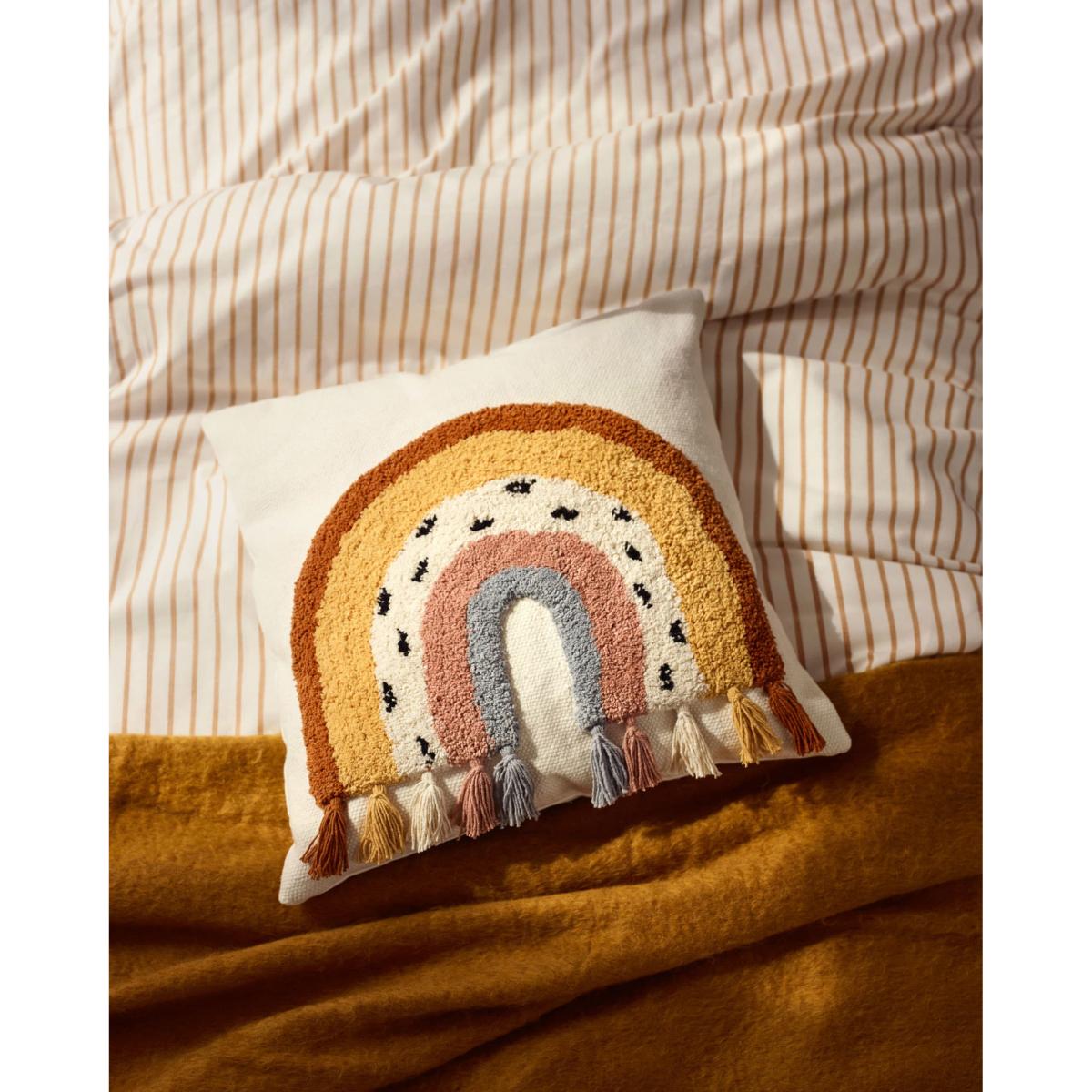 Tadea cushion cover, 100% cotton with a multicolour rainbow design, 45 x 45 cm – image 2