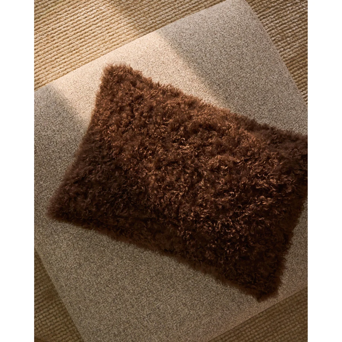 Seruva chocolate brown curl-effect faux fur cushion cover 40 x 60 cm – image 2