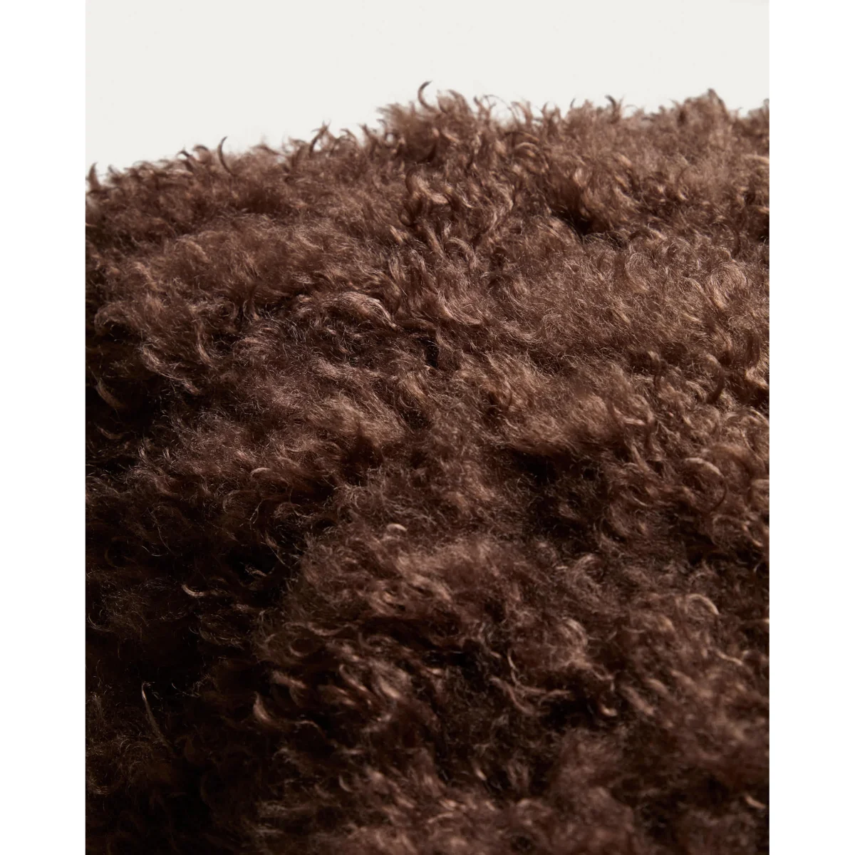 Seruva chocolate brown curl-effect faux fur cushion cover 40 x 60 cm – image 4