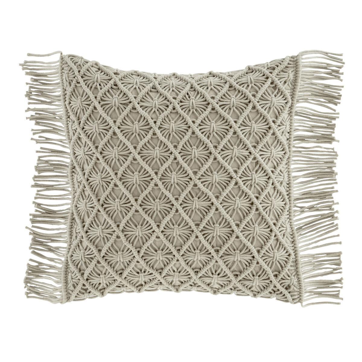 Macrame Diamond 43x43cm Cushion – image 2