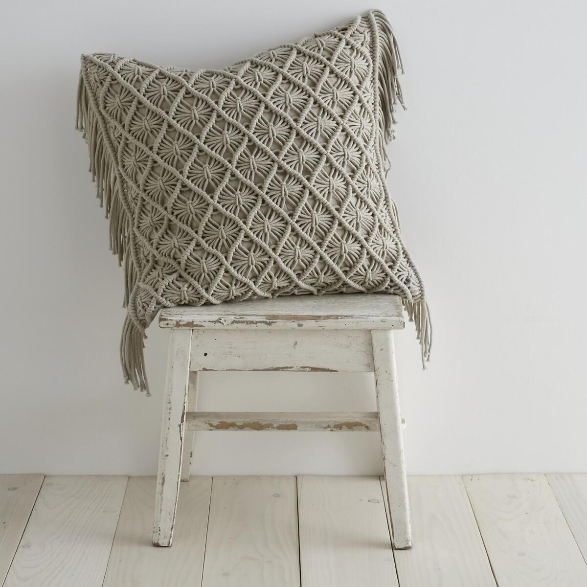 Macrame Diamond 43x43cm Cushion – image 1