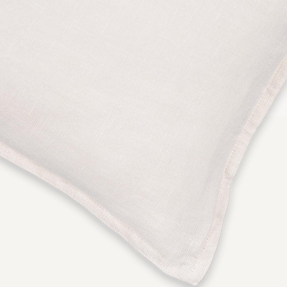 Boreo Cushion Cover in Thick Linen – image 4