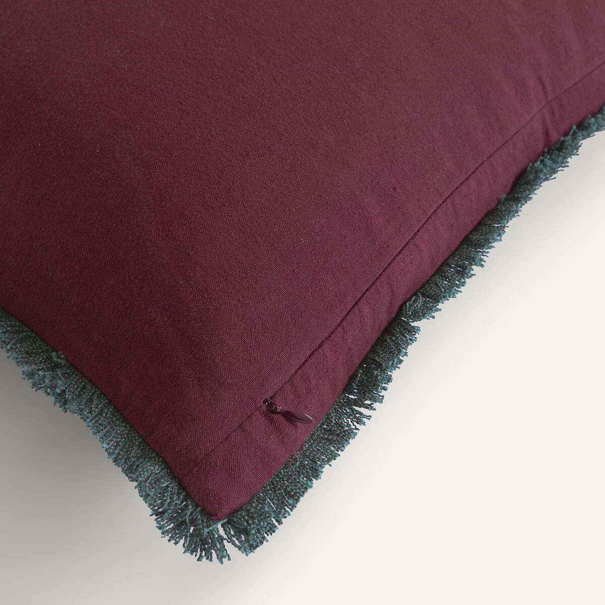 Sorine Linen/Cotton Embroidered Cushion Cover – image 3