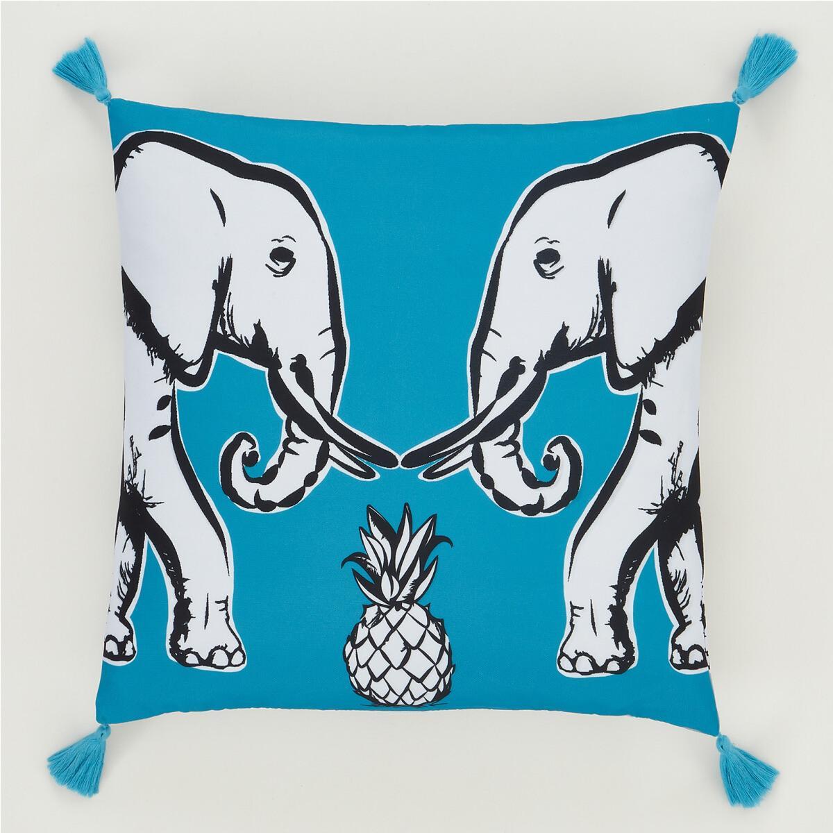 Tembo Tassel 55x55xm Cushion – image 4