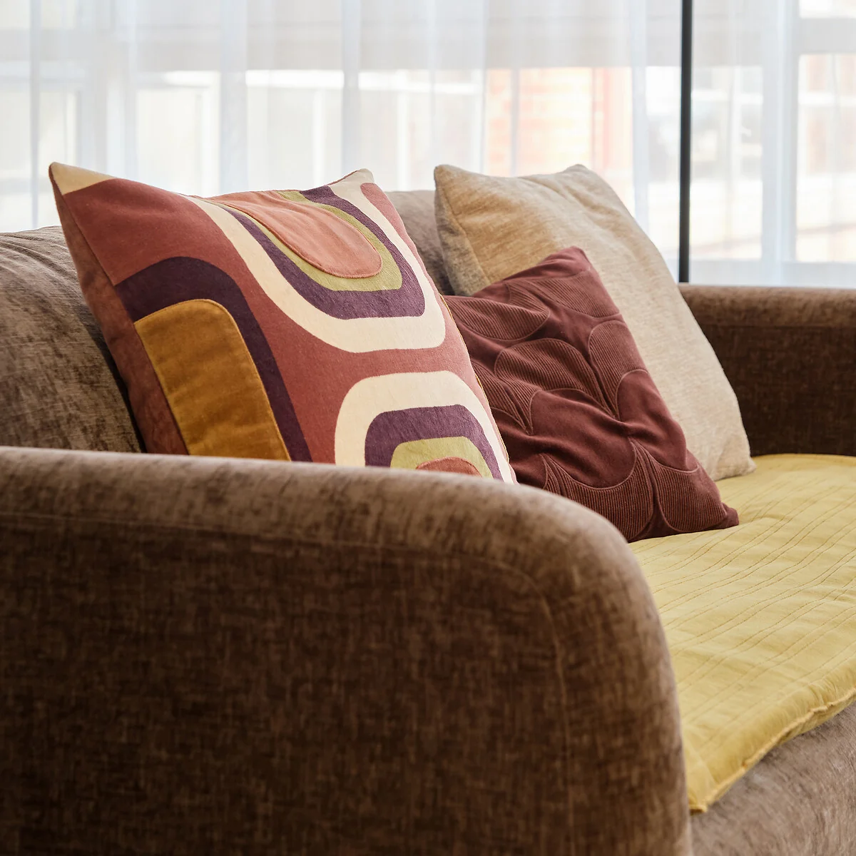 Bocha Textured Velvet Cushion Cover – image 2