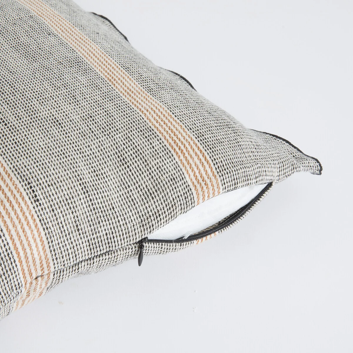 Virel Cushion Cover in Striped Linen – image 4