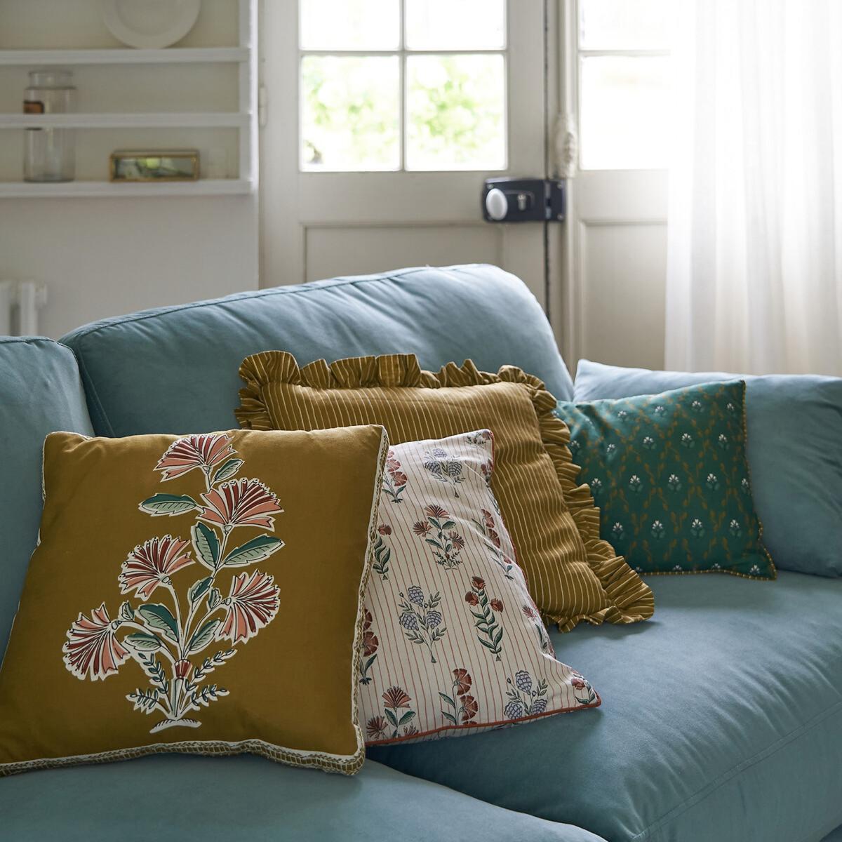 Emeline 45 x 45cm Floral 100% Cotton Cushion Cover – image 5