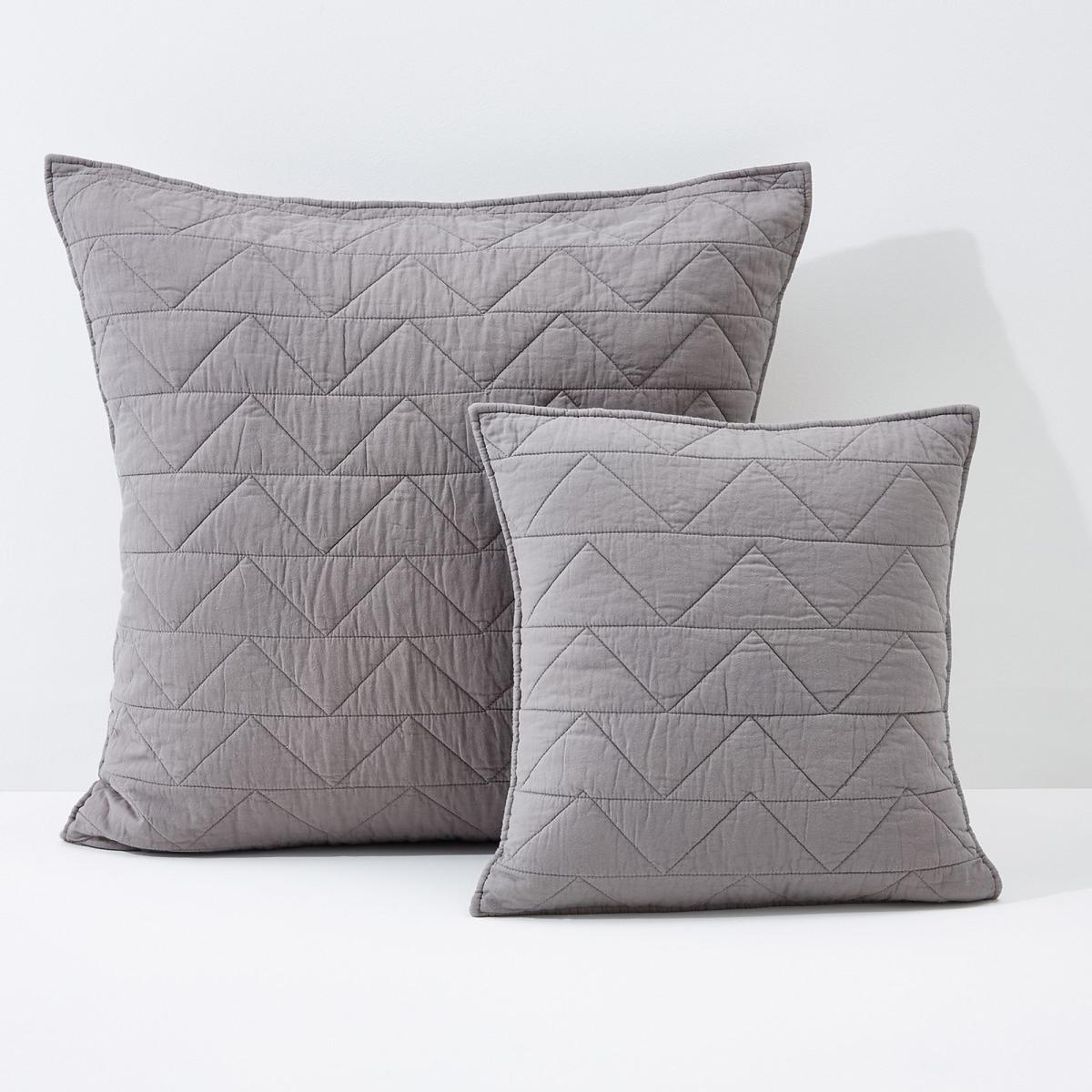 Zig Zag Scenario Quilted Cushion Cover – image 1