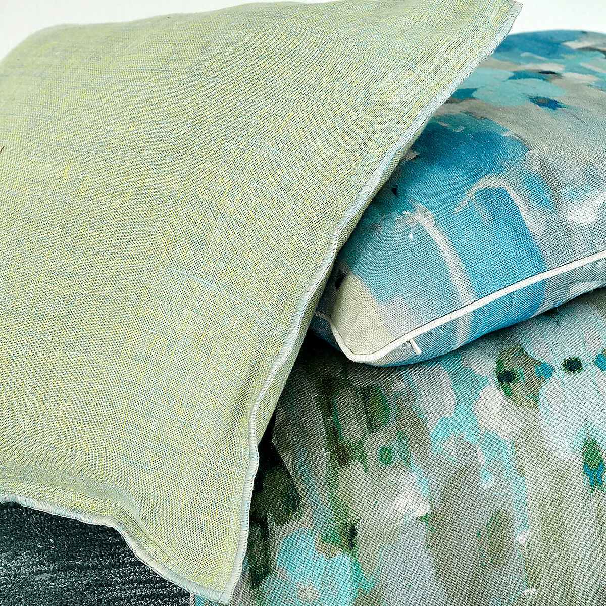 Missia Chambray Cushion Cover – image 2