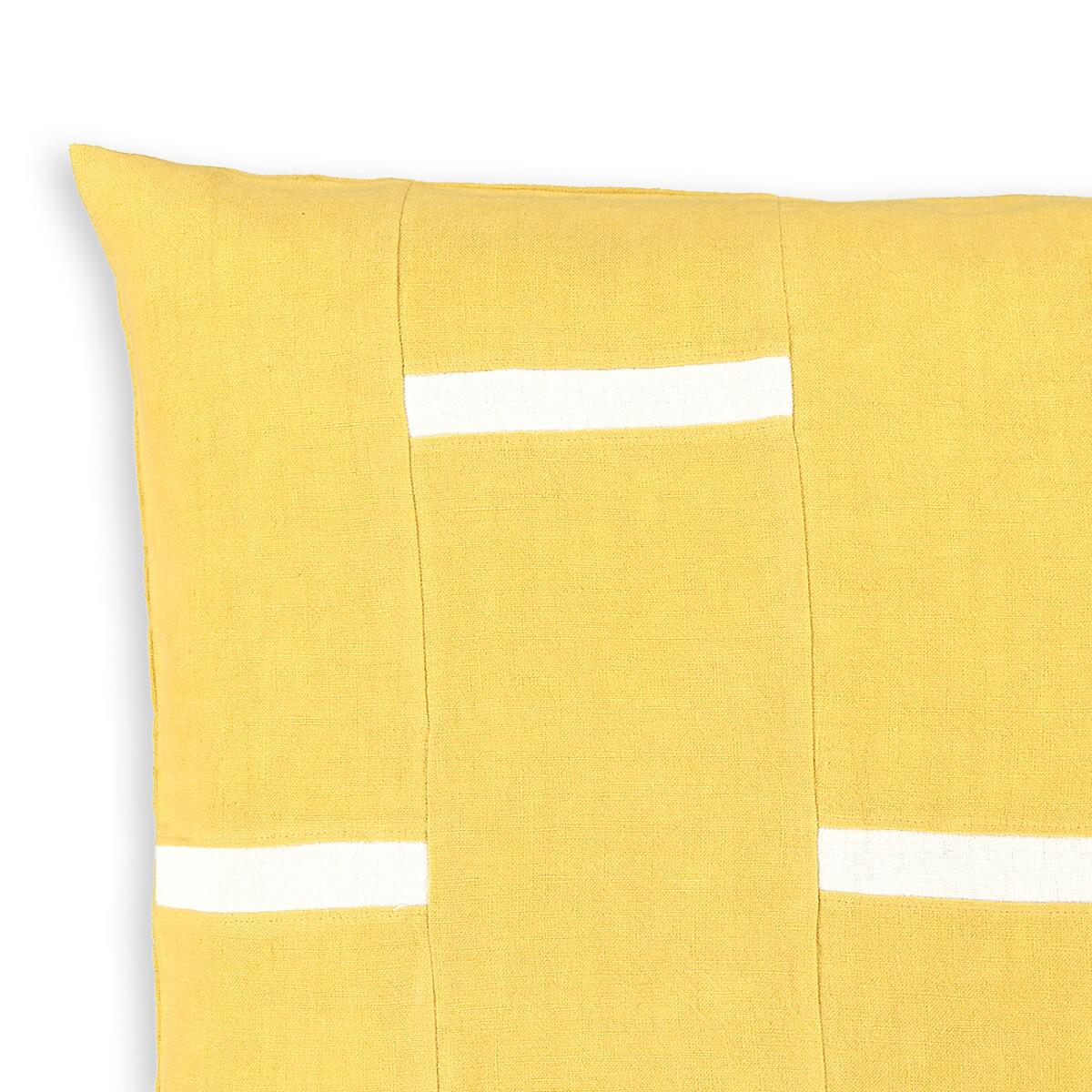 Breaky Graphic Linen Cushion Cover – image 3