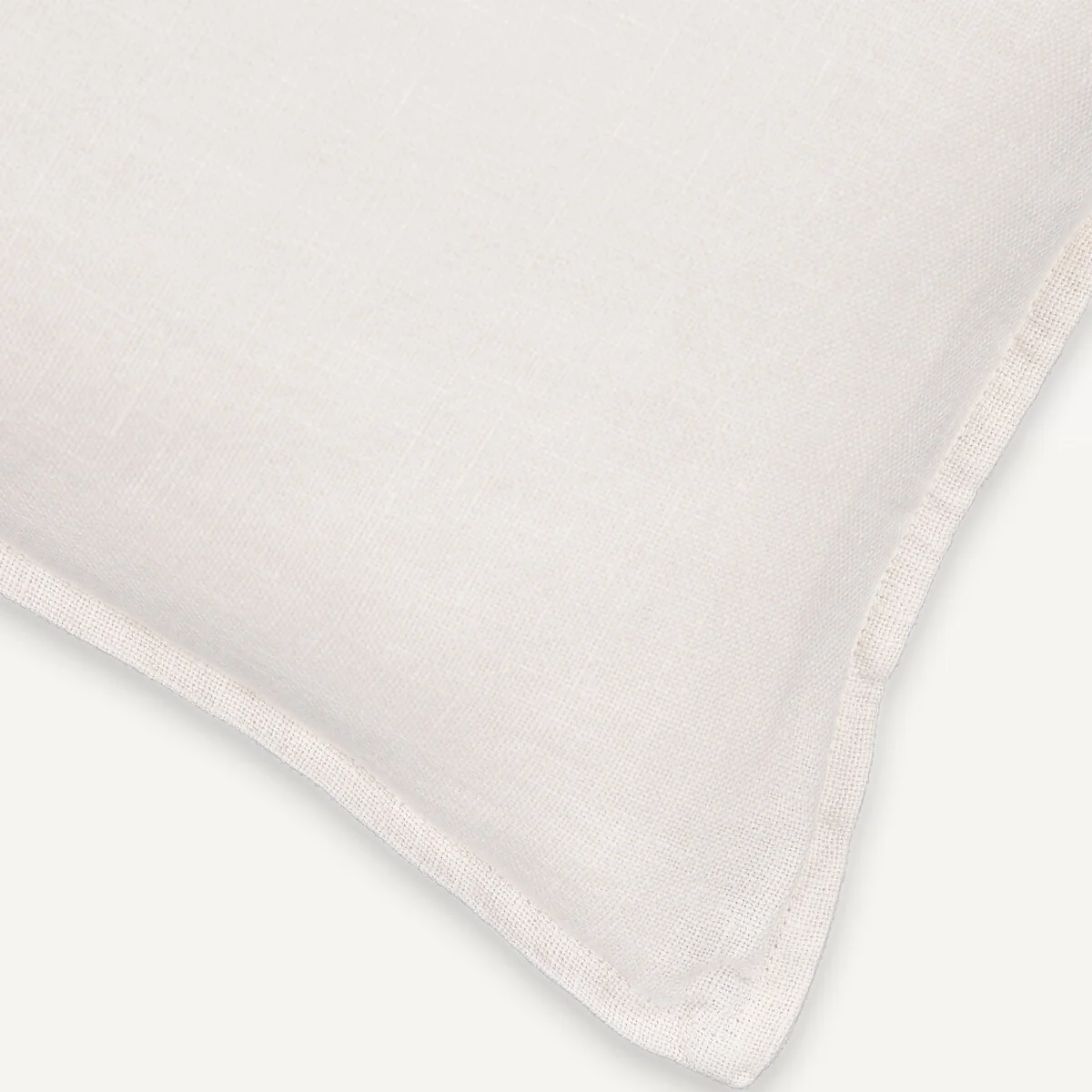Boreo Cushion Cover in Thick Linen – image 5