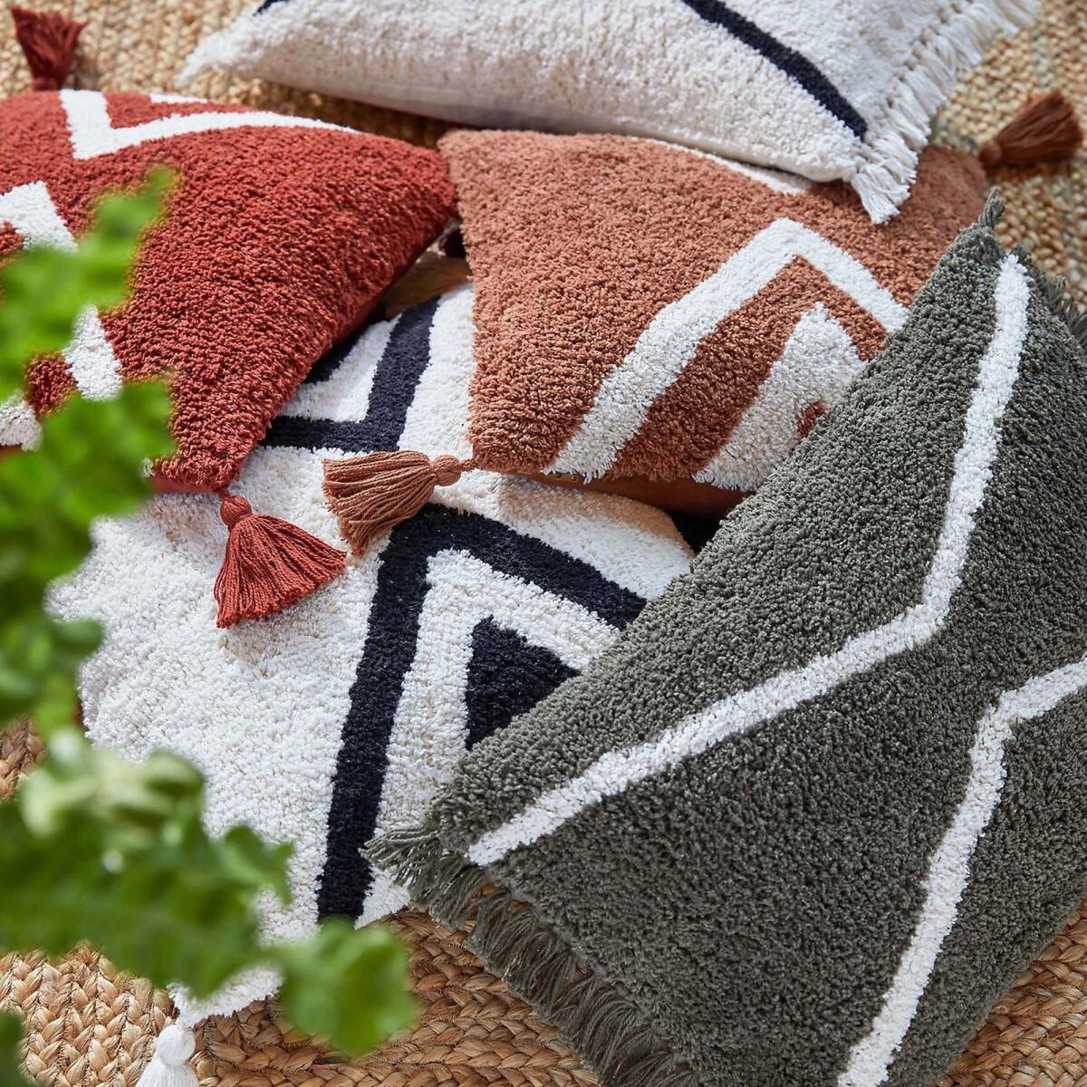 Negara Square 100% Cotton Cushion Cover – image 3