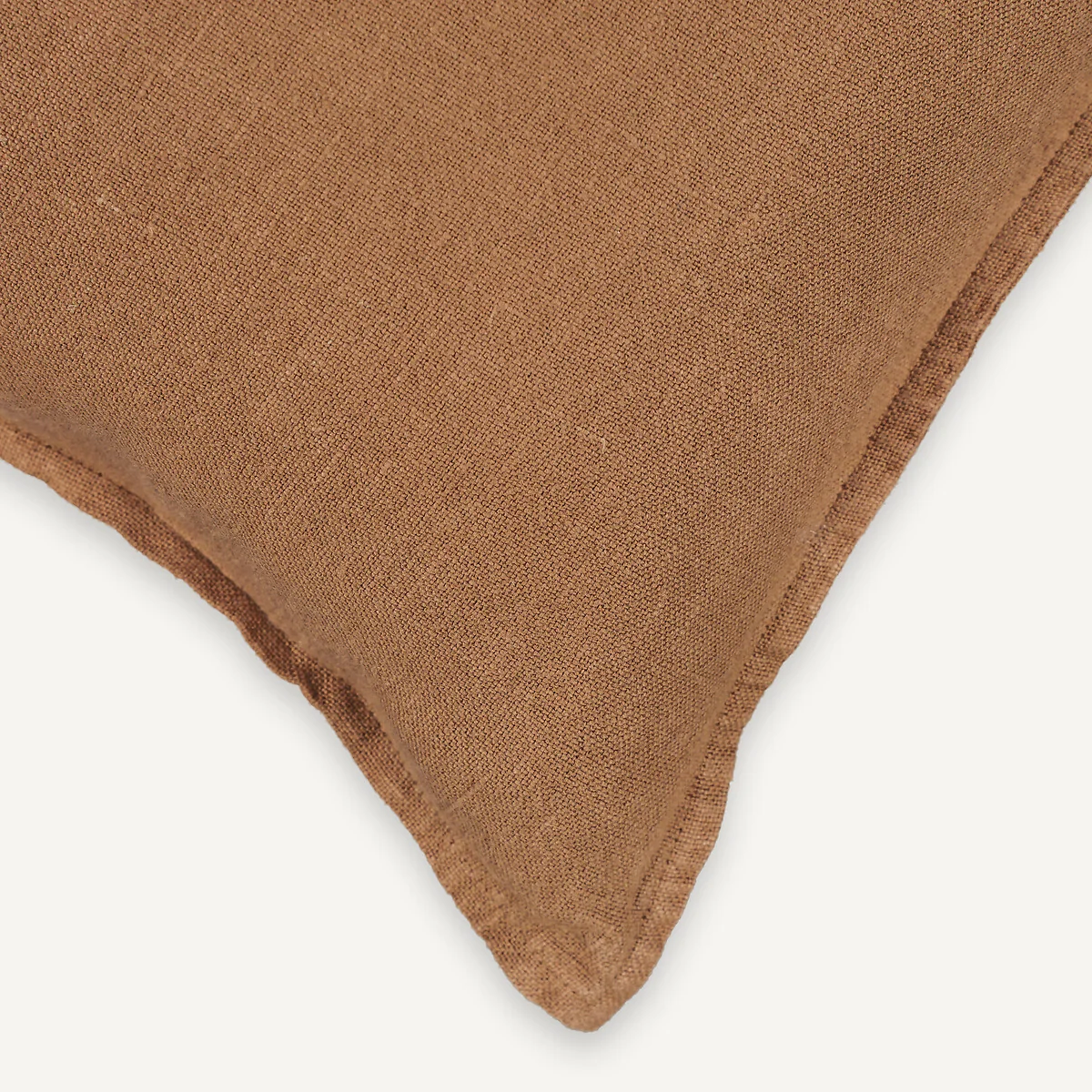 Boreo Cushion Cover in Thick Linen – image 5