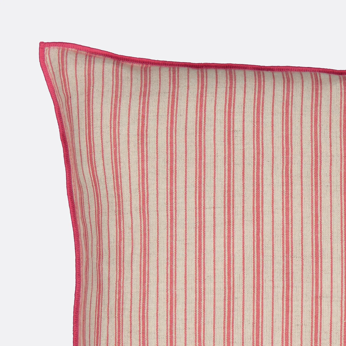 Enni Cushion Cover in Linen/cotton – image 3