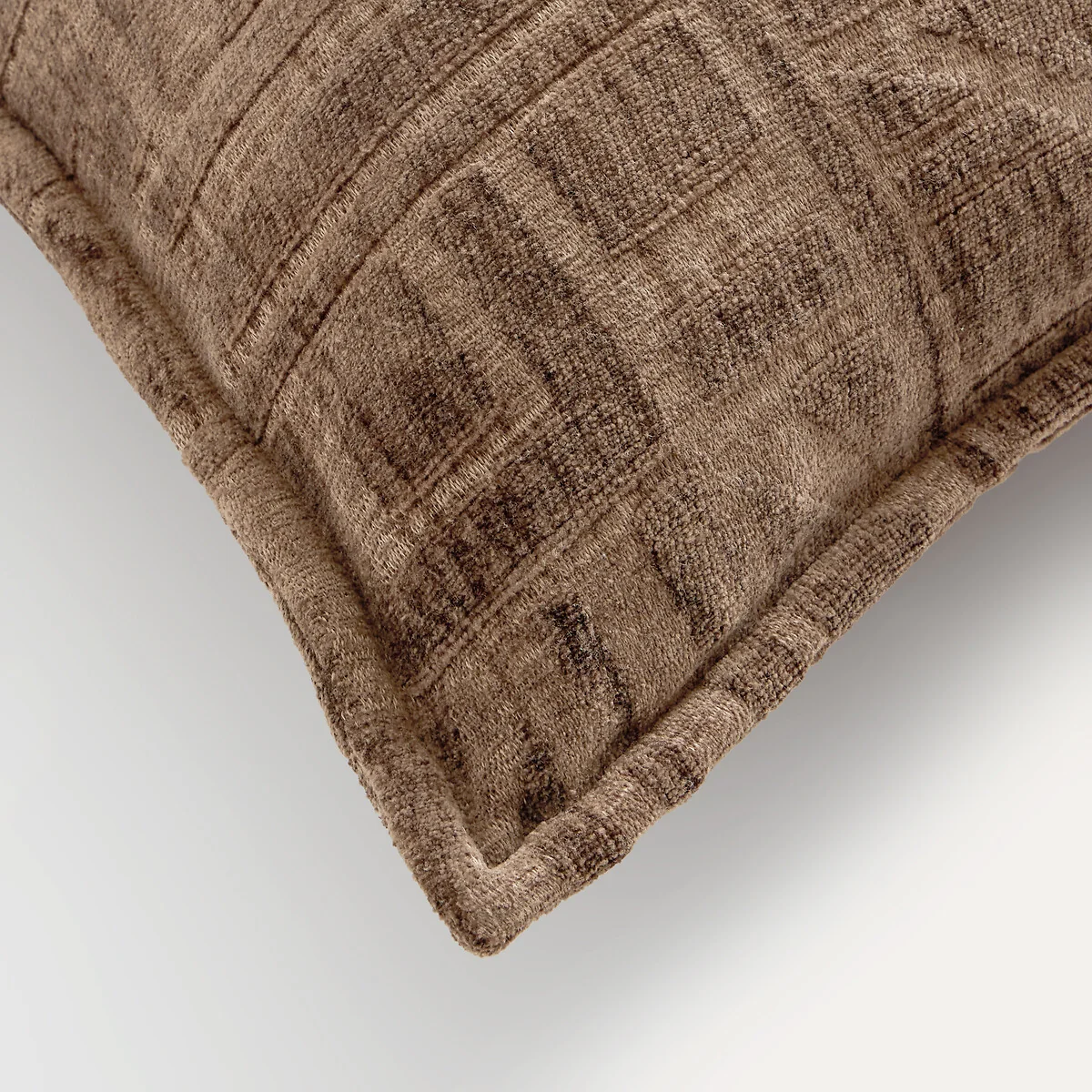 Hesper Jacquard Chenille Cushion Cover – image 3