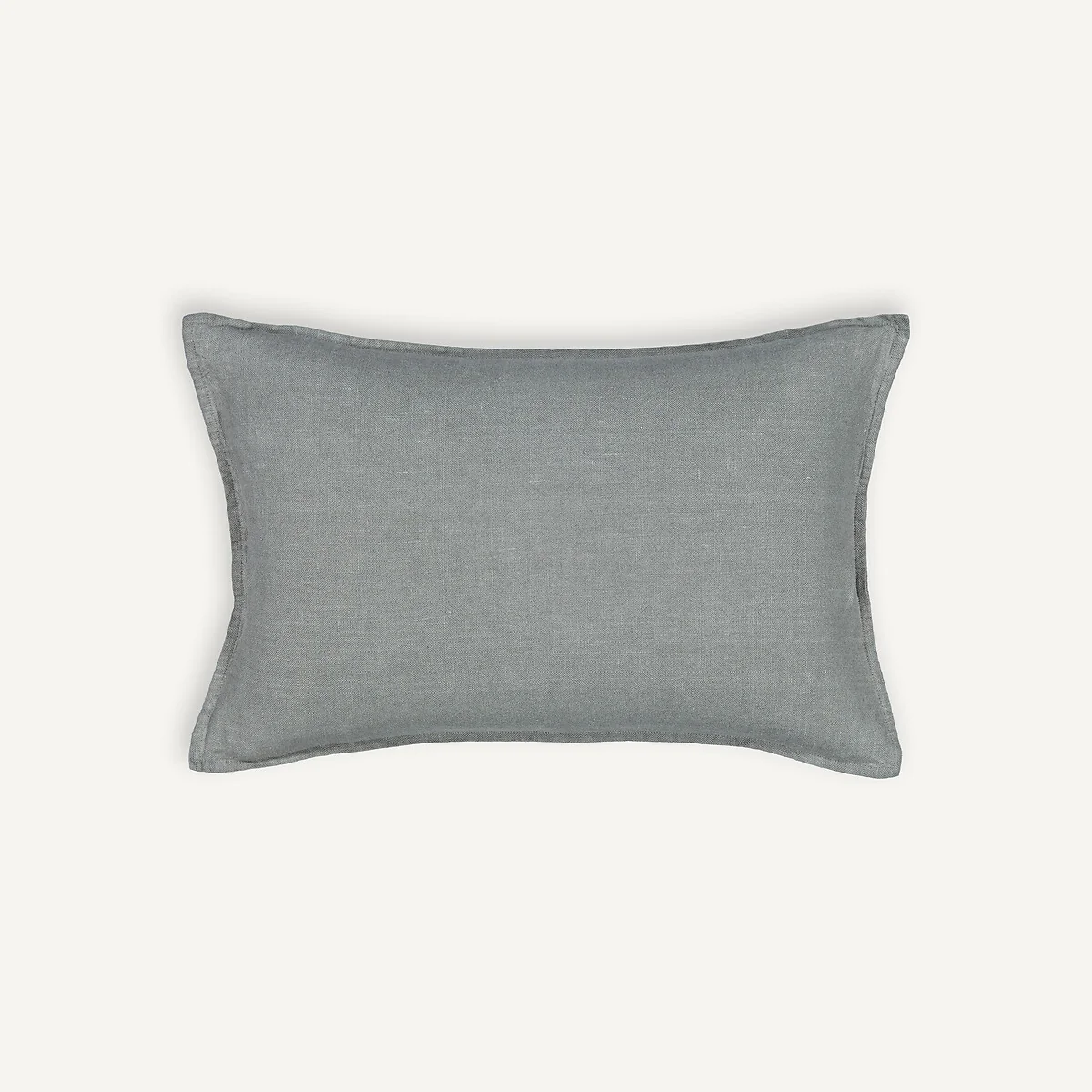 Boreo Cushion Cover in Thick Linen – image 2