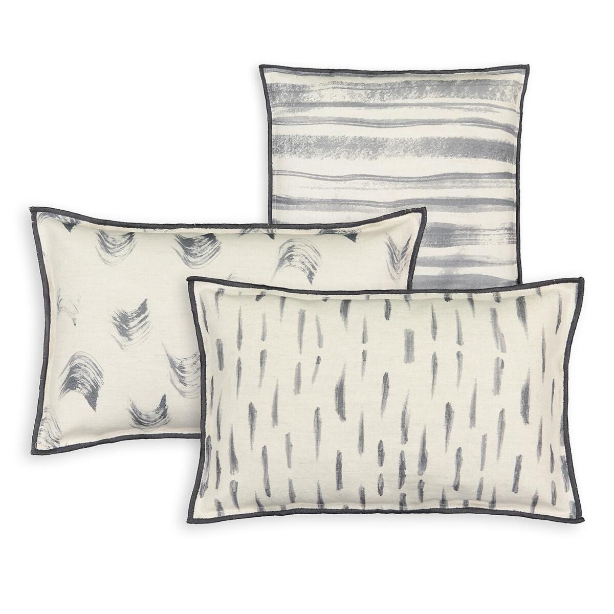 Valbo Graphic Cotton Linen Rectangular Cushion Cover – image 2