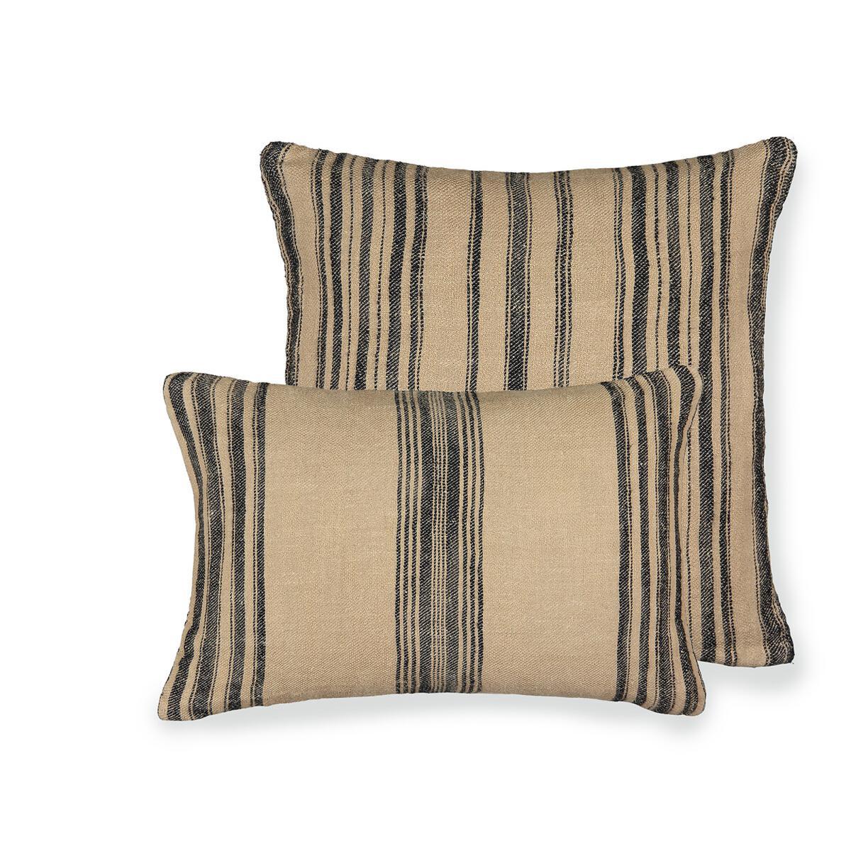 Belaga Square Cushion Cover – image 2