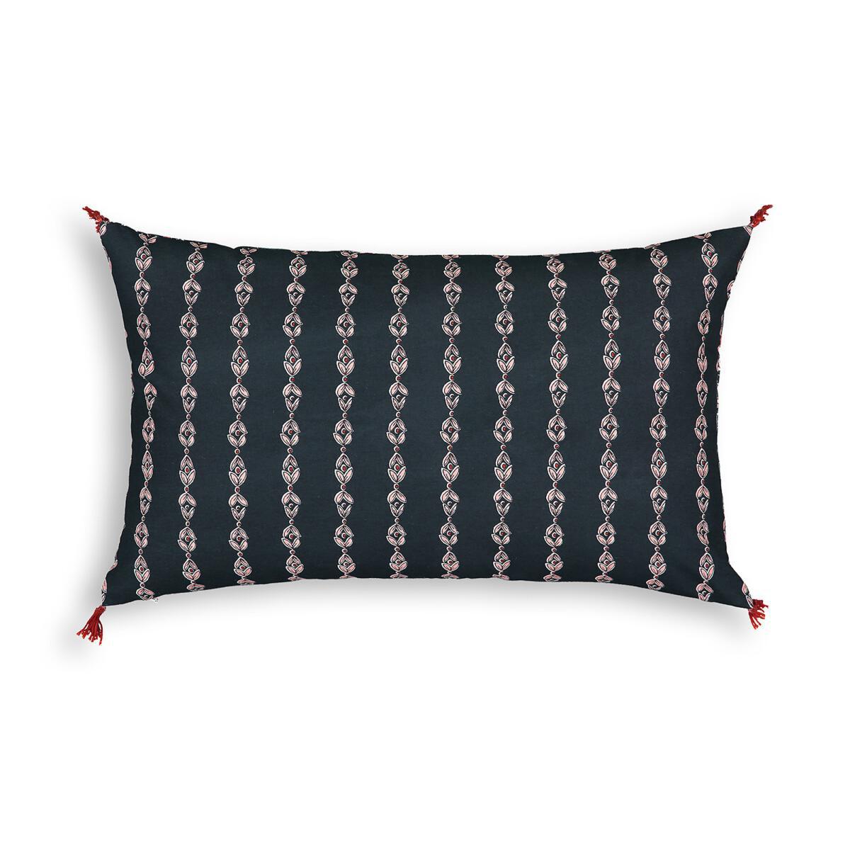 Teodora Rectangular Cushion Cover – image 2