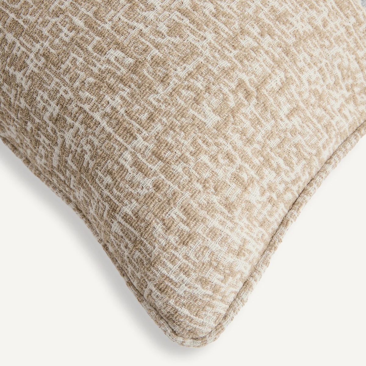 Agostina Jacquard Cushion Cover – image 3